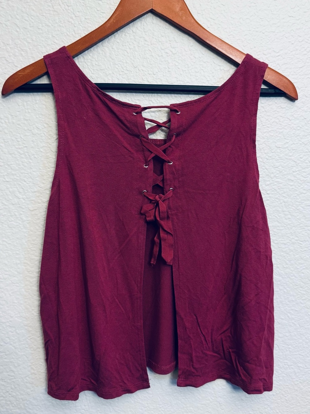 Garage Burgundy Maroon Lace-Up Back Cropped Tank Top XS